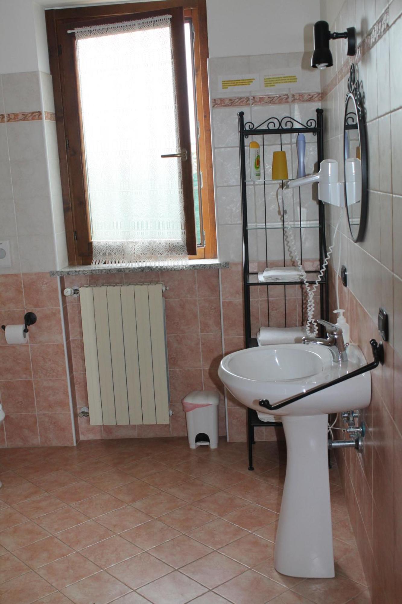 ולמונטונה Piccola Perla Guest House מראה חיצוני תמונה